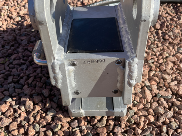 ARH attache rapide hydraulique pour mini-pelle 800 kg et 1 Tonne