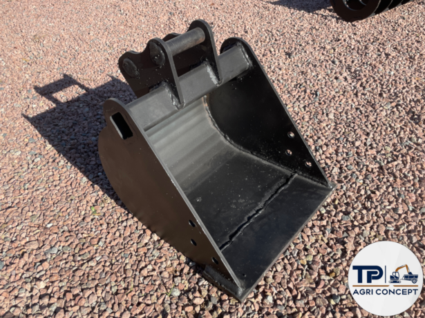 Godet sur mesure pour mini-pelle largeurs 200 à 800 mm