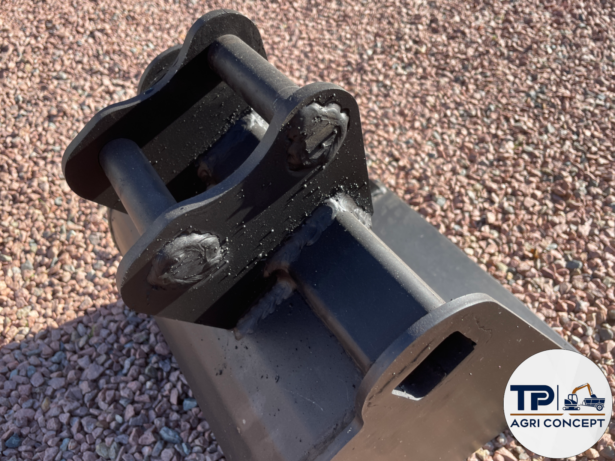 Godet sur mesure pour mini-pelle largeurs 200 à 800 mm