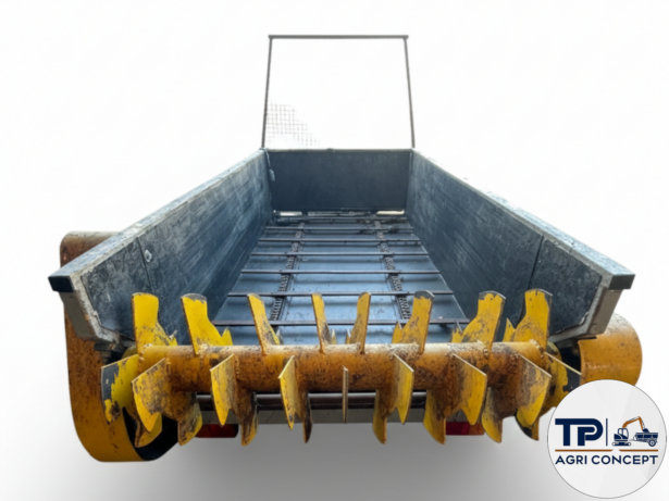 Remorque épandeur pour mini-agri, maraîchage et micro-agri pour épandage de compost ou fumier naturel